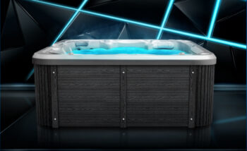 Original design hot tubs by Canadian Spa International®